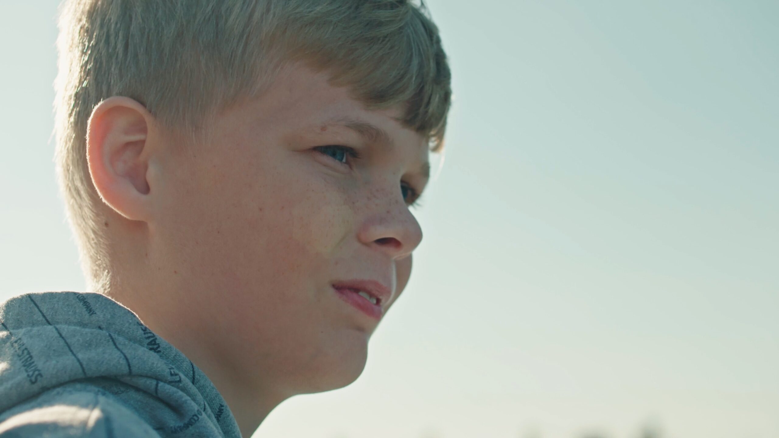 Image showcasing creamy bokeh and smooth fall-off captured by the Cooke Mini S4/i Prime Kit.